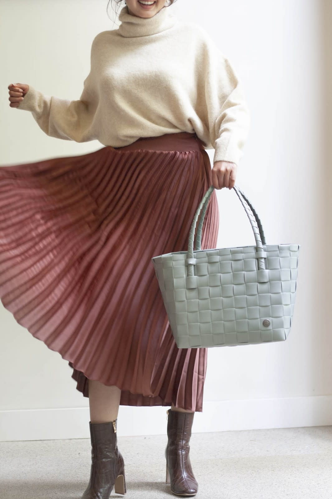 Paris Shopper - Sage green