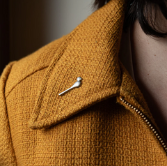 Geluksvogel - pins - mat zilver