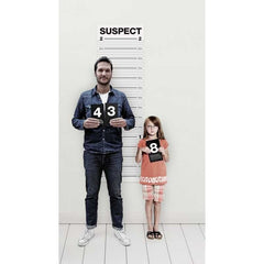 Mugshot Height Chart