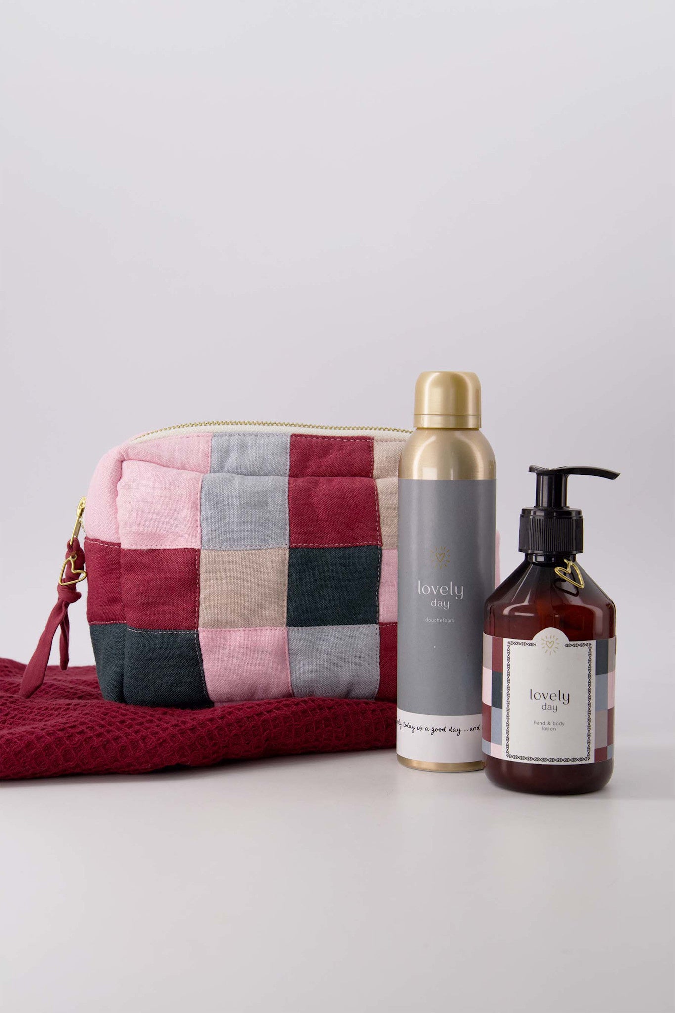 Toilettas quilted - multicolor