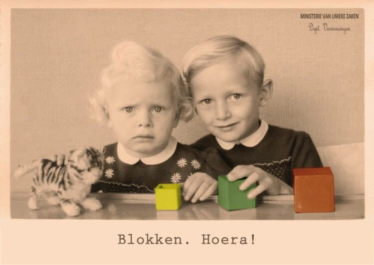 Wenskaart Ministerie van Unieke Zaken - 'Blokken. Hoera'