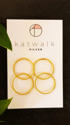 Verguld zilver oorsteker- 2 ringen geschakeld
