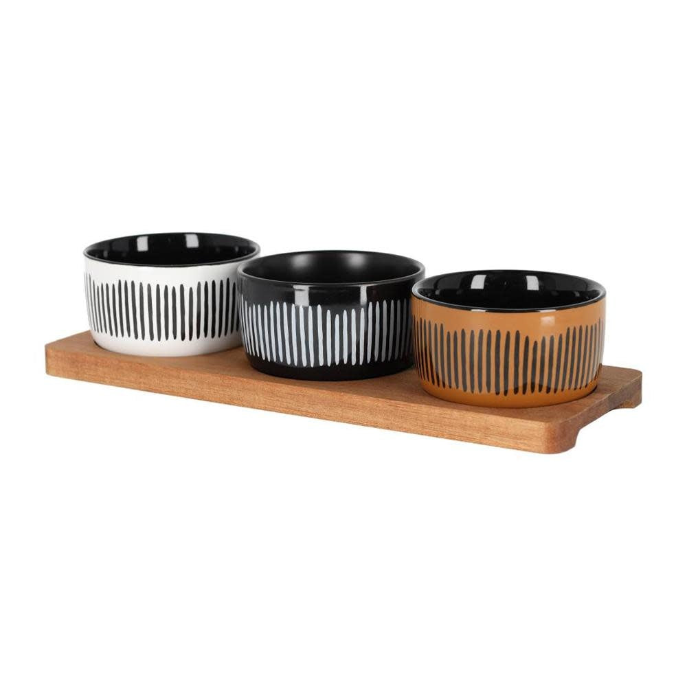 Serveerplank met 3 gestreepte schaaltjes