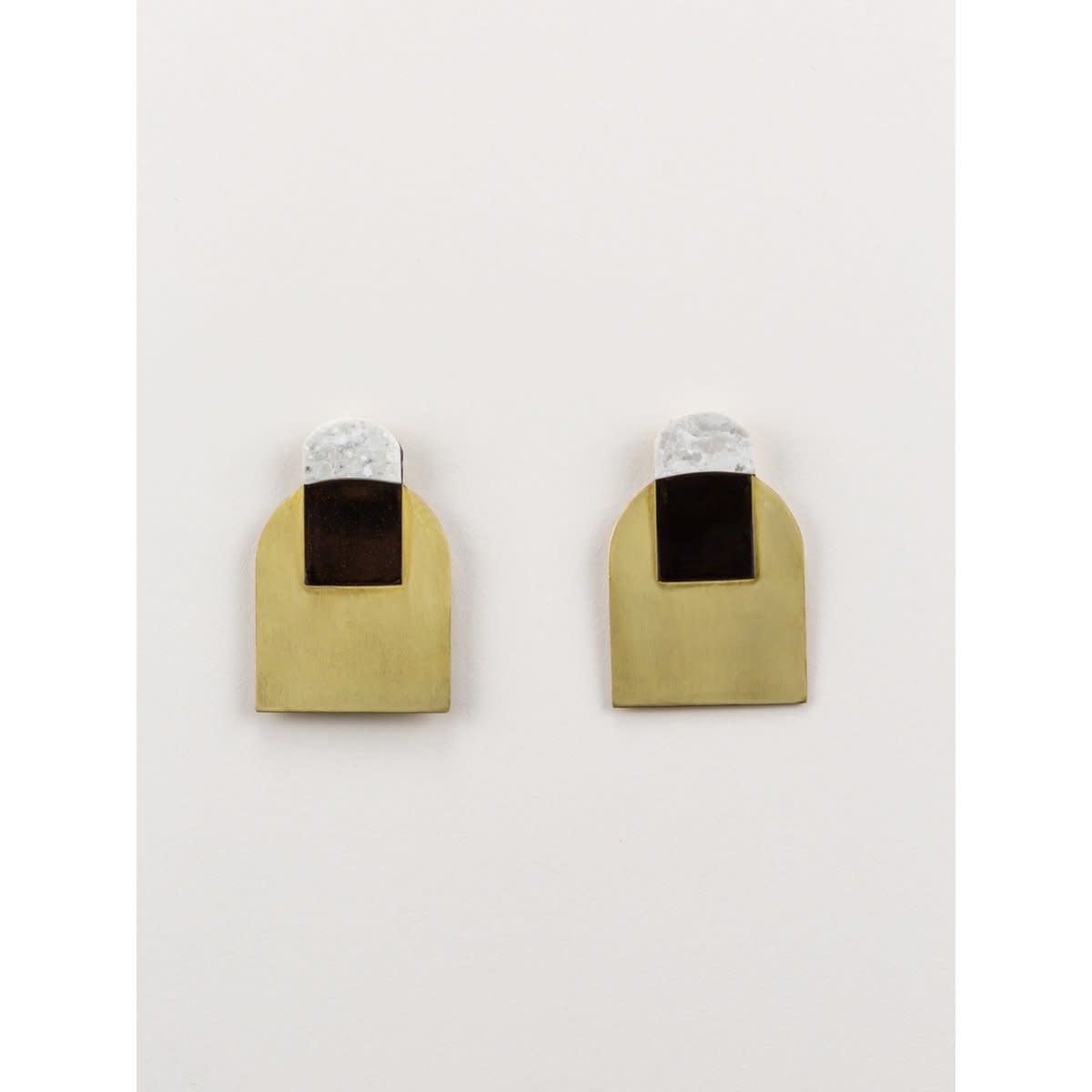 Oorstekers 'Stone & brass' - Arche