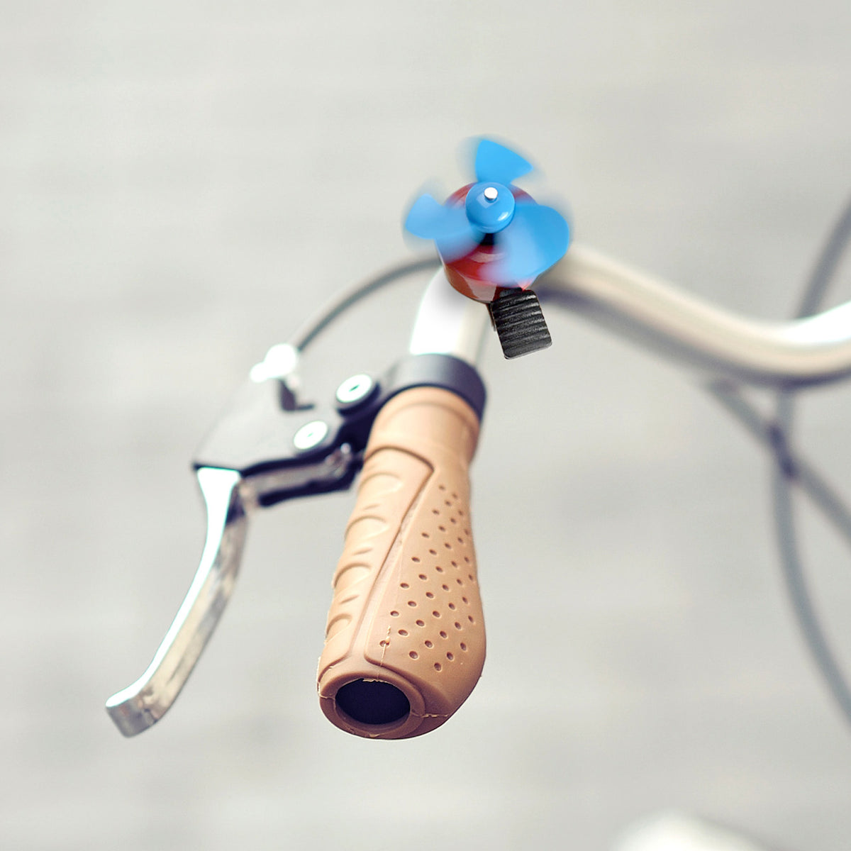 Fietsbel met windmolentje