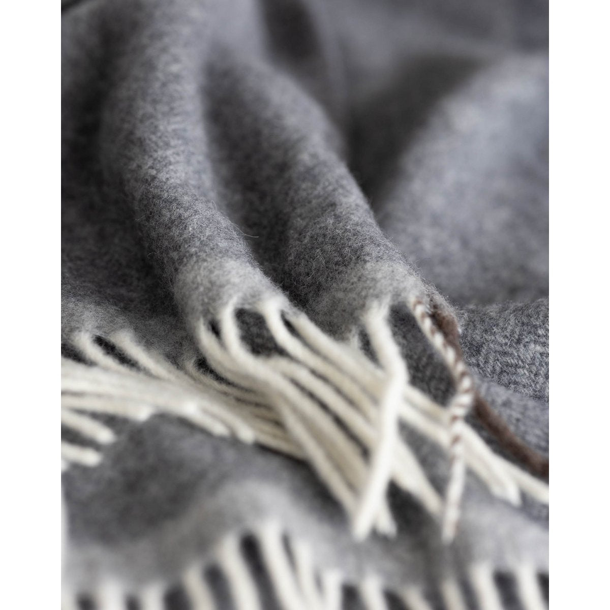 Merino/kasjmier plaid MILANO - Grigio orlo (donkergrijs)