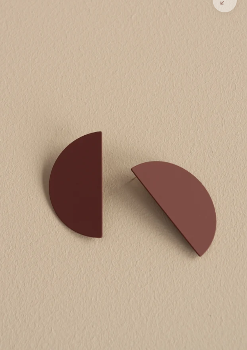 The Sticky Sis Club jewellery | earrings // sunlight - faded burgundy