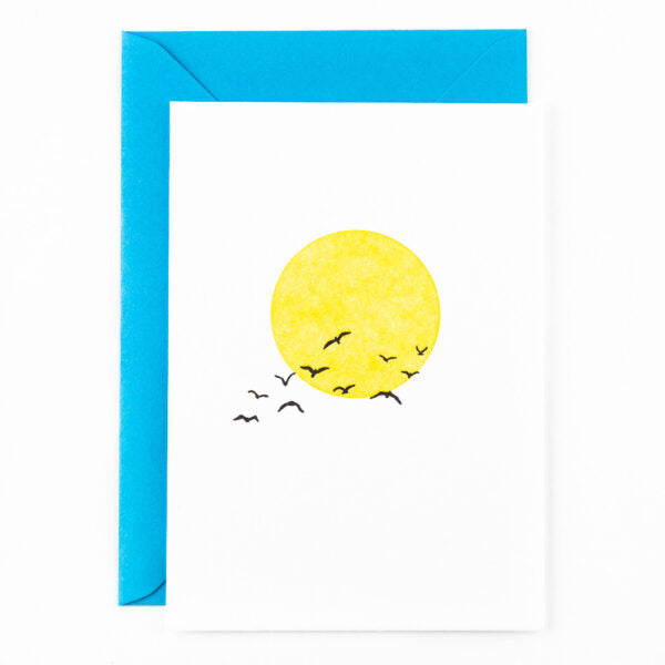 Kaart - 'Birds flying in the sun'