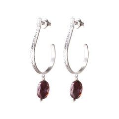 Oorstekers - Attracted Garnet - silver plated