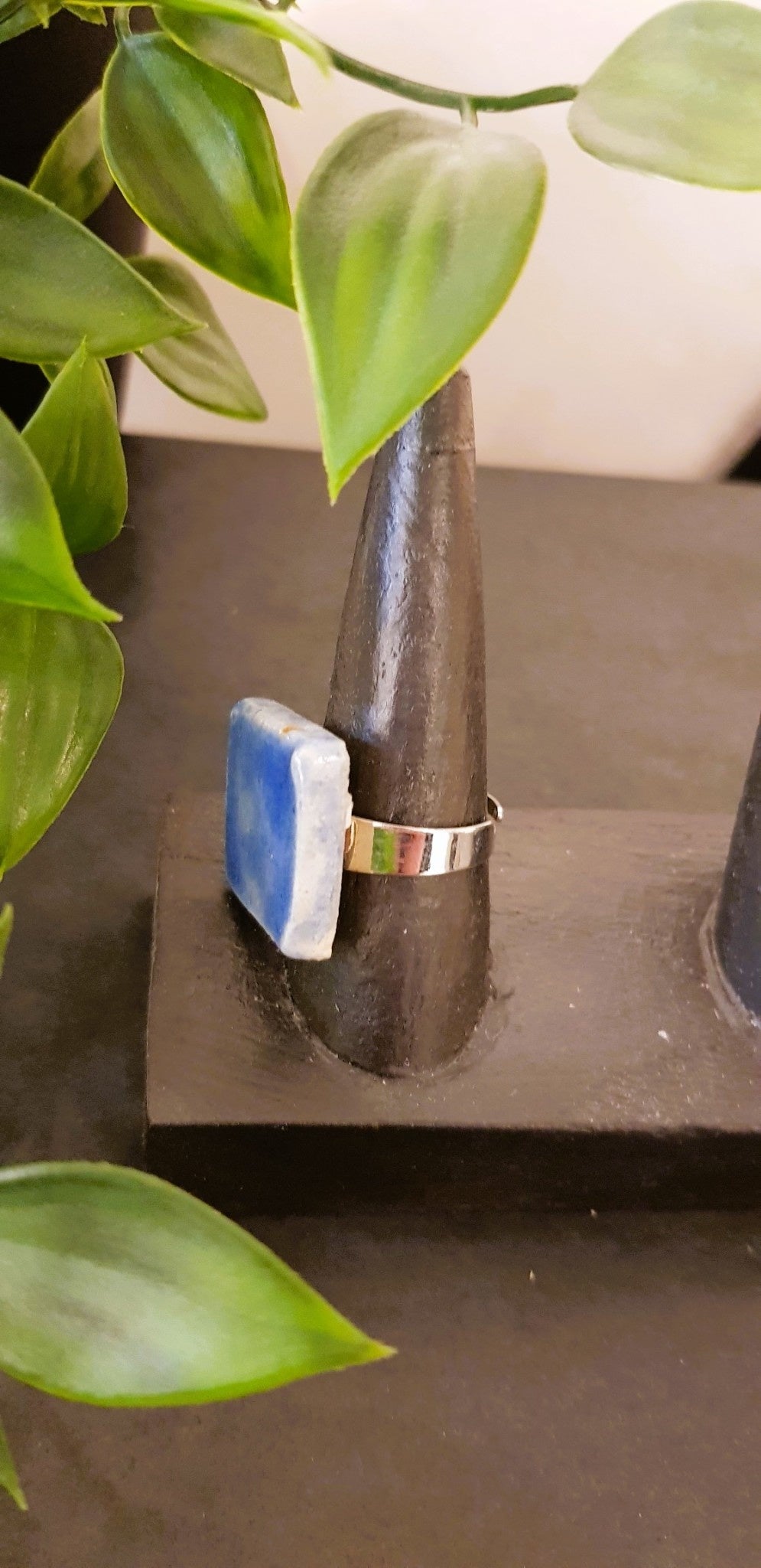 Ring met keramiek steen - B12