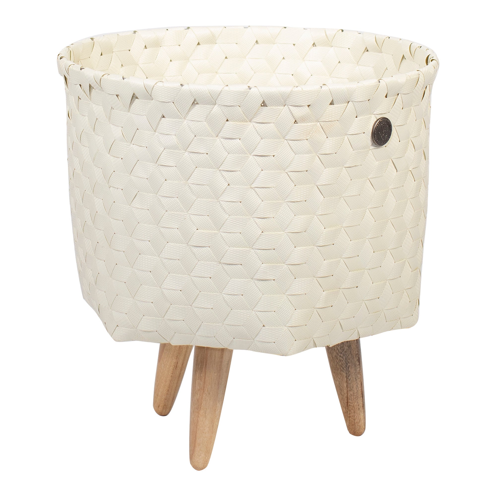 Dimensional Basket ecru white