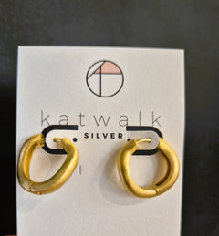 Oorringen in verguld brass - vervormde ringen¸19mm