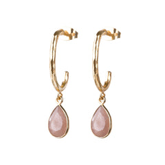 Oorstekers - Admiring Peach Moonstone 22K gold plated