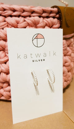 Zilver oorring-stekers - dotted