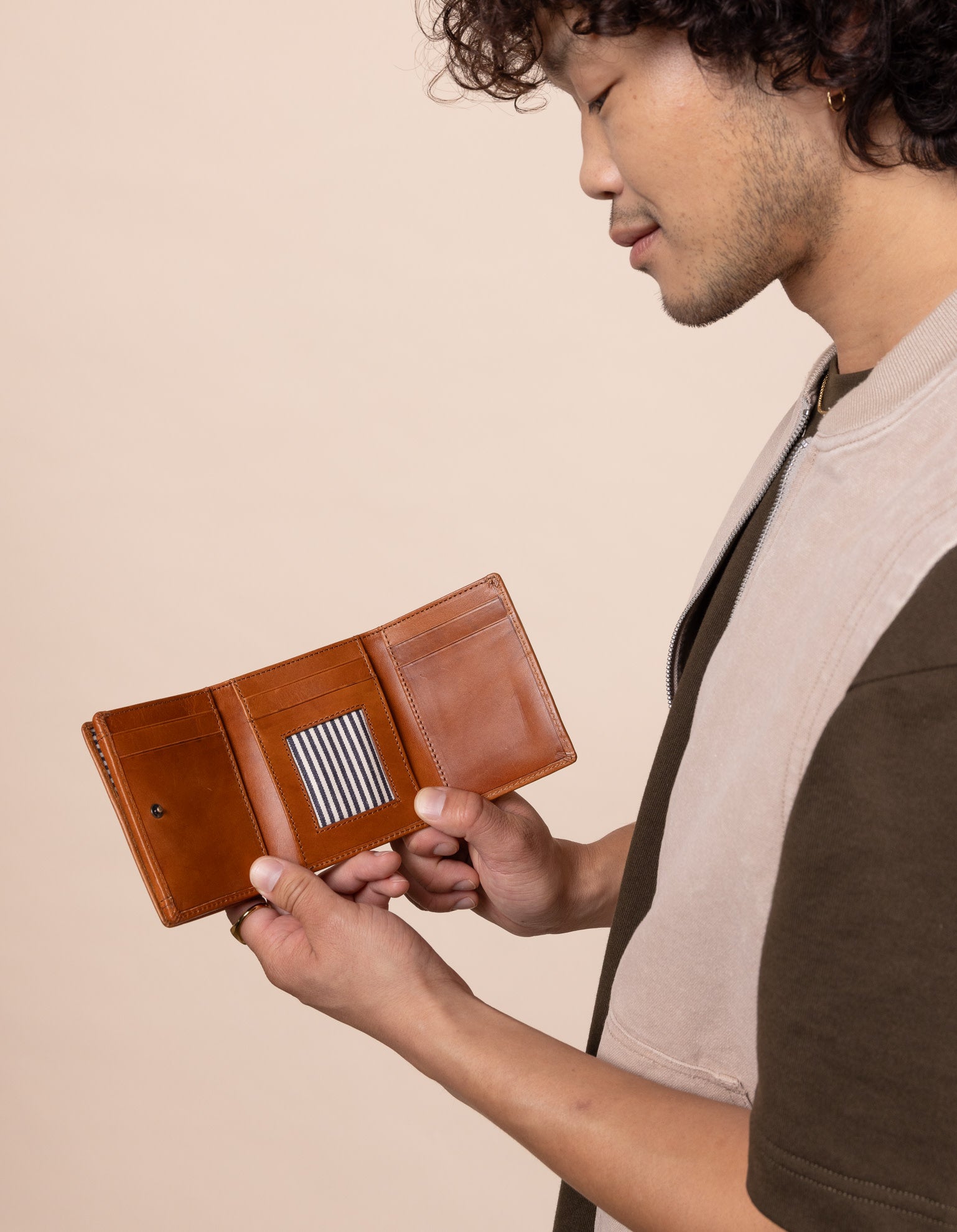 Ollie Wallet - Cognac Classic Leather