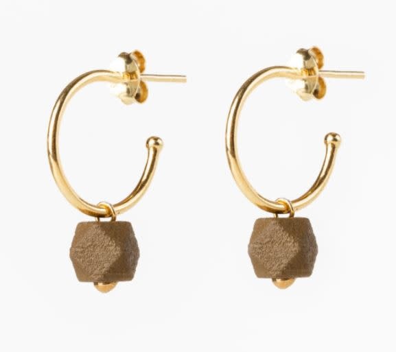 Oorstekers - Facet small hoops - Mustard