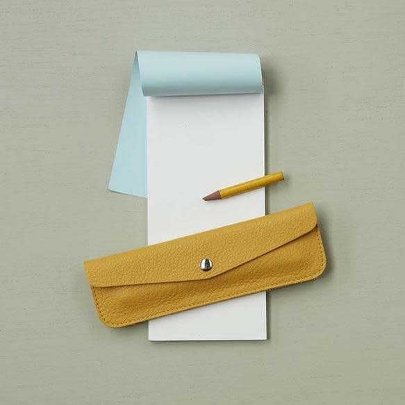 Pen pal - Pennenetui - yellow