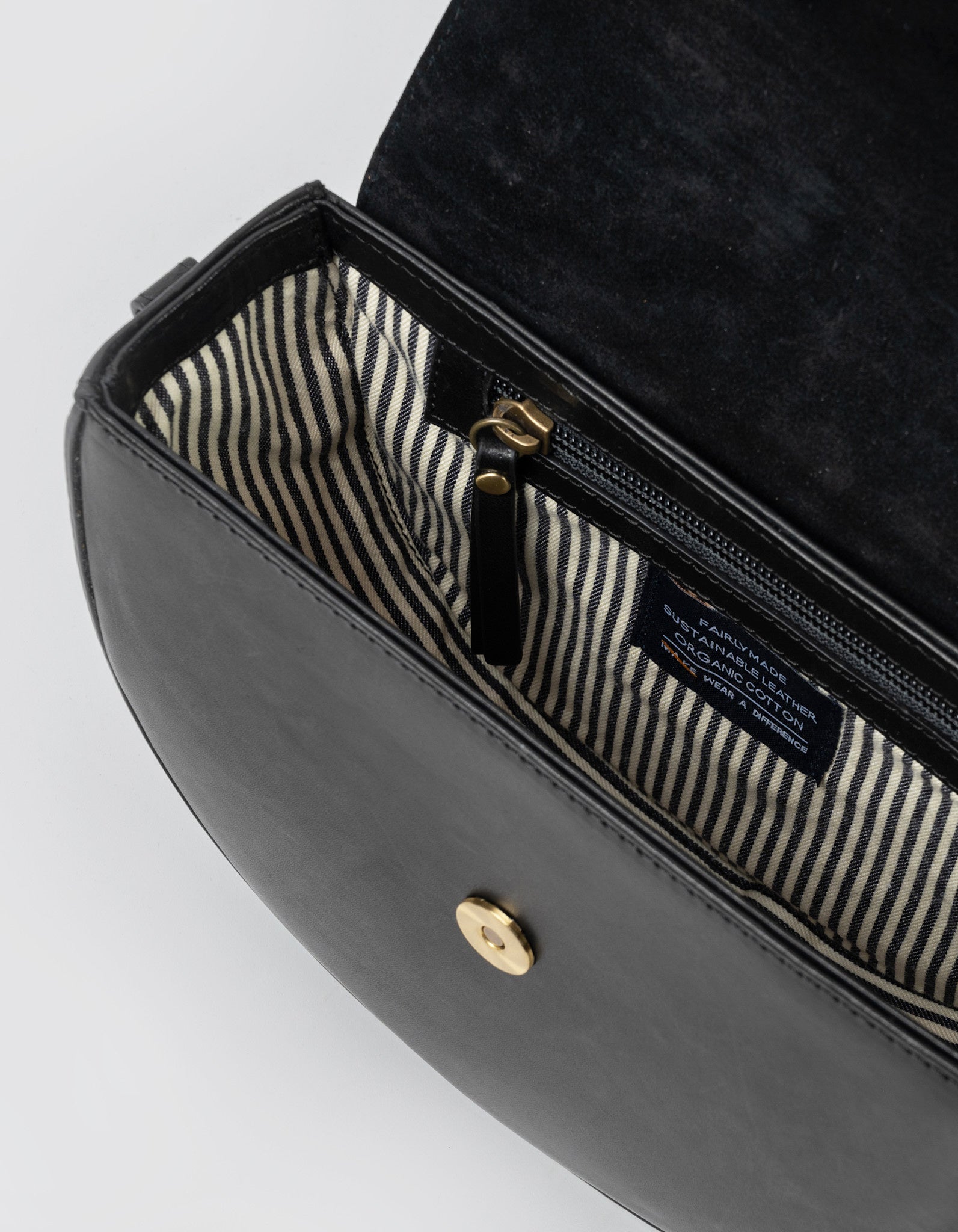 Ava - Black Classic Leather