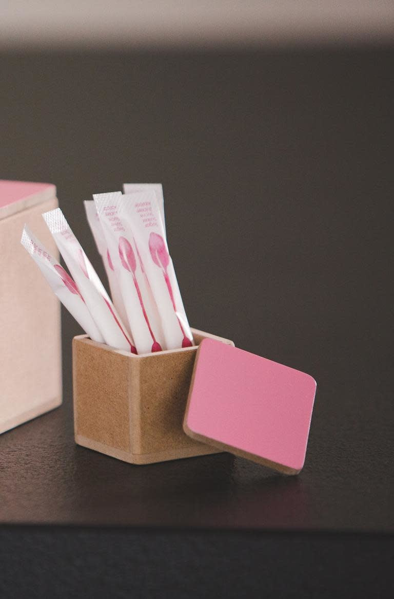 Box Hout Kubus Flamingo 5x5x5 cm