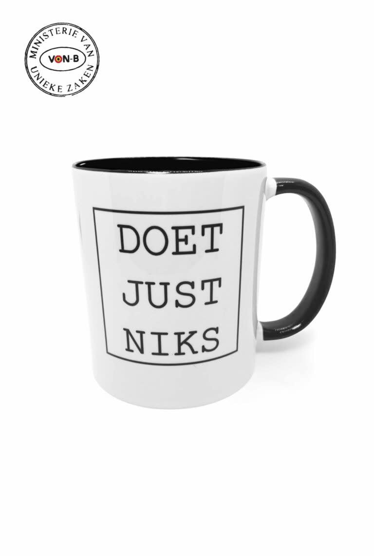 Mok 'Doet just niks'
