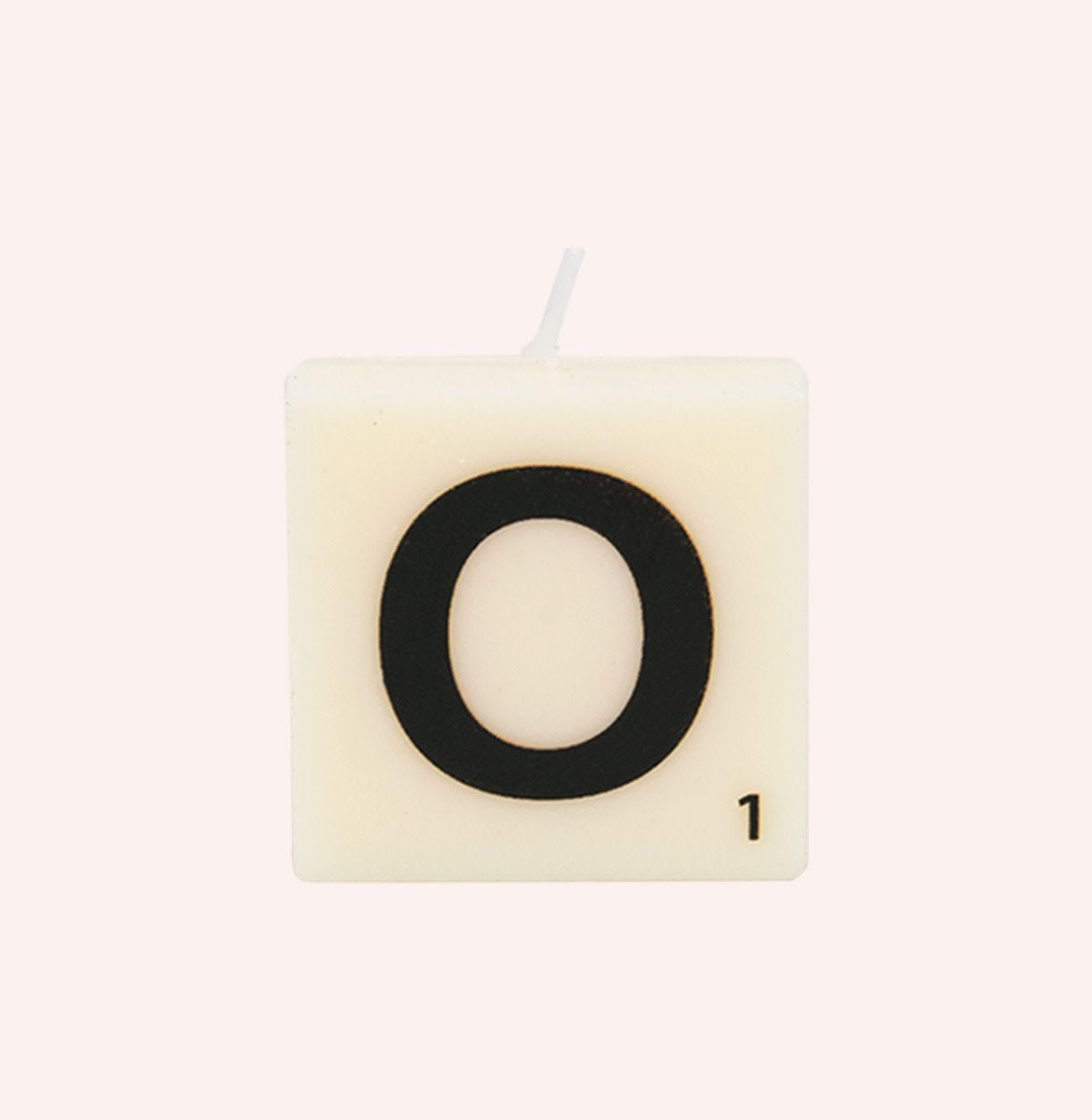Letter kaarsen - O