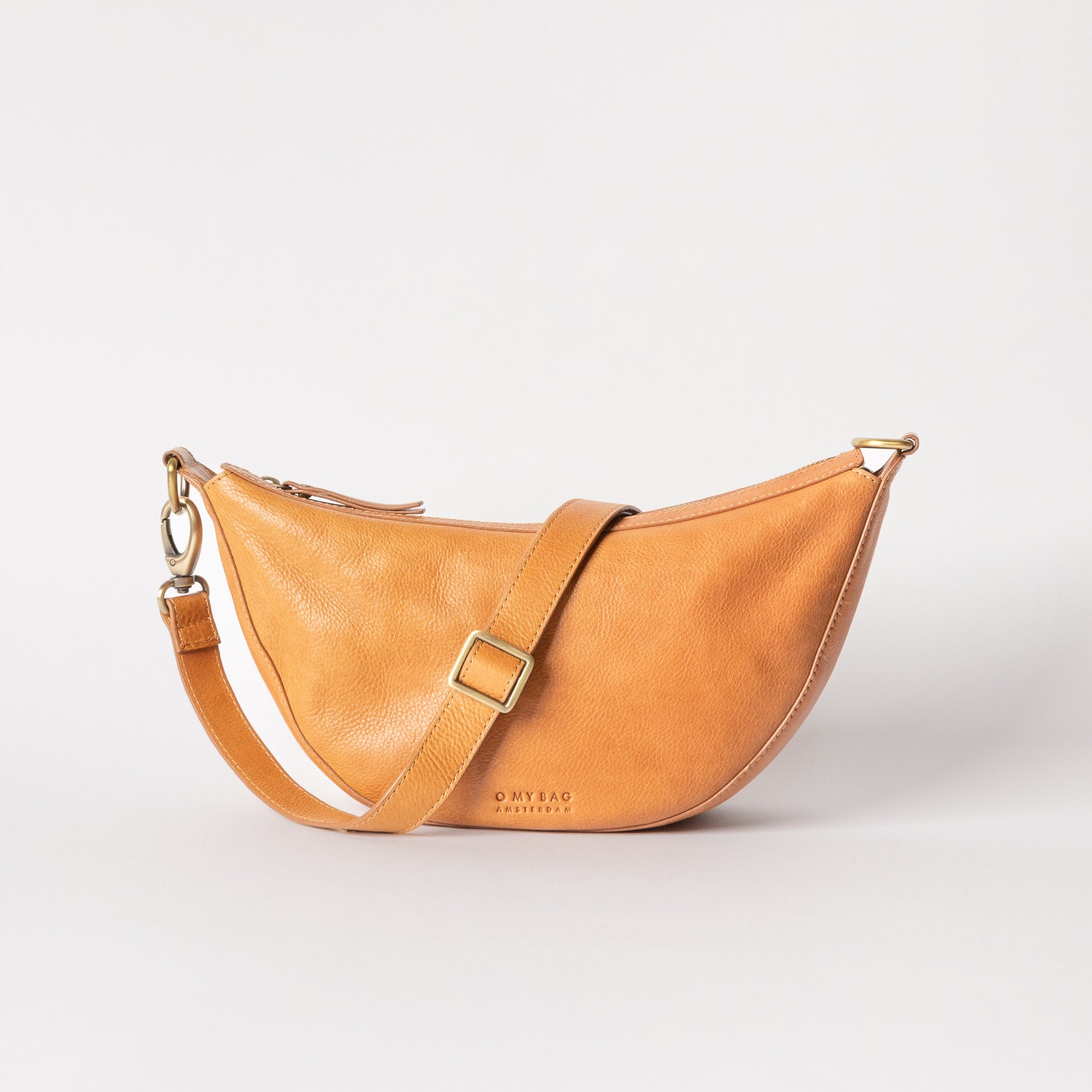 Leo  Wild Oak Soft Grain Leather
