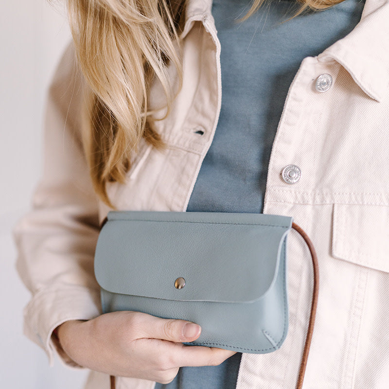 Telefoontasje Hang On - Dusty green