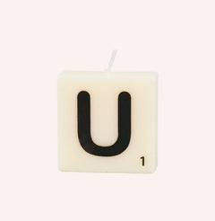 Letter kaarsen - U