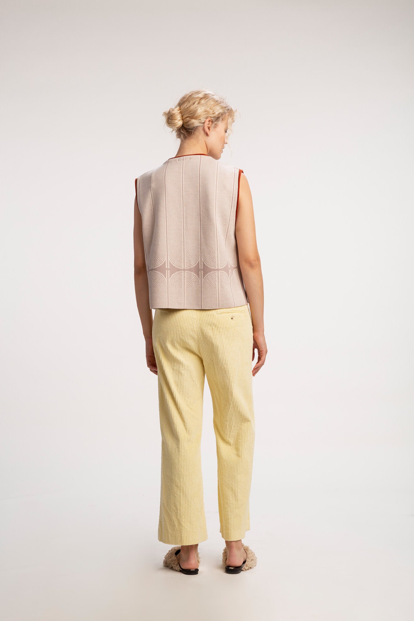 Gilet Lena - Nude- 100% extra fijne merinowol - Medium